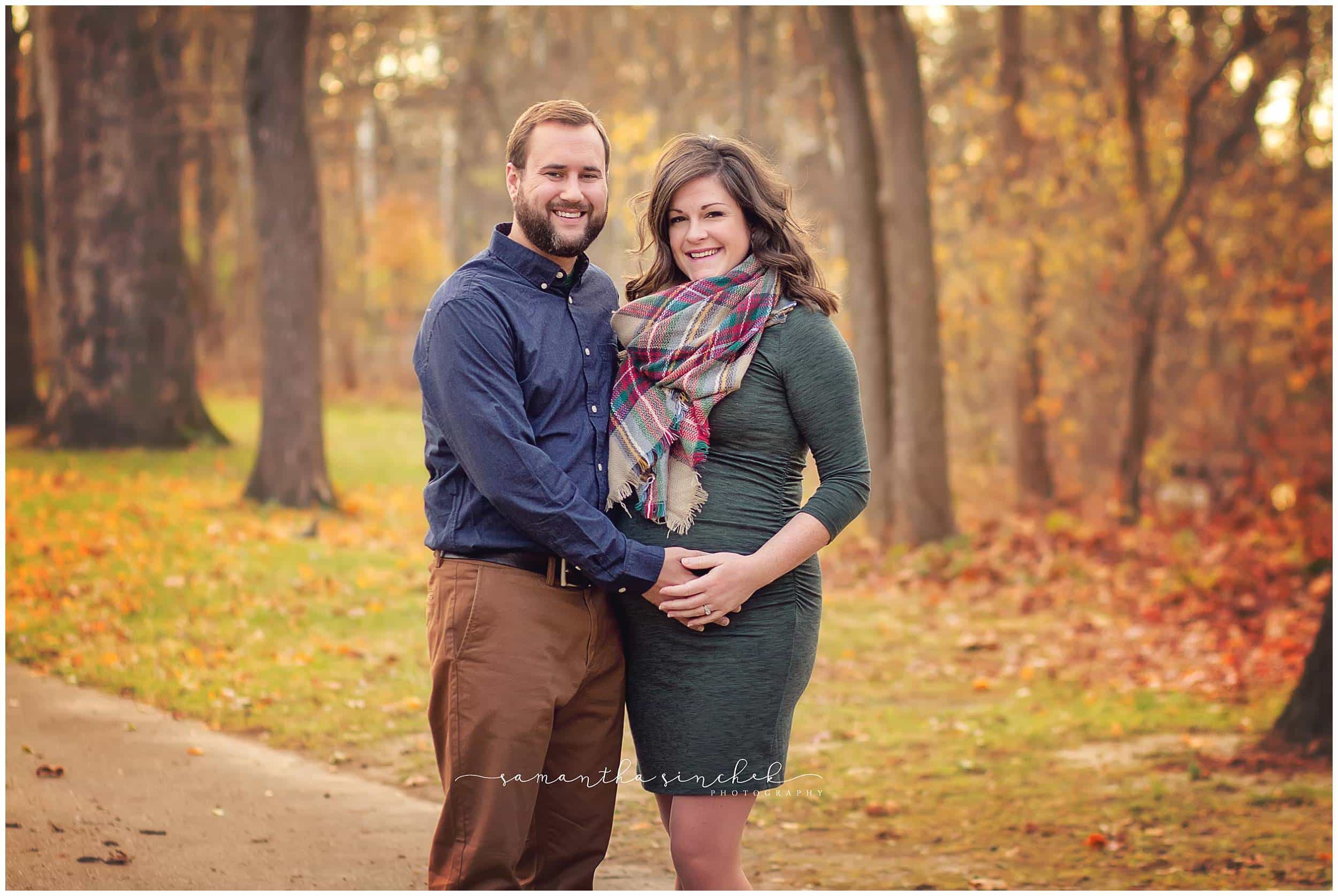 gorgeous baklit maternity session at sharon woods with samantha sinchek photography cincinnati