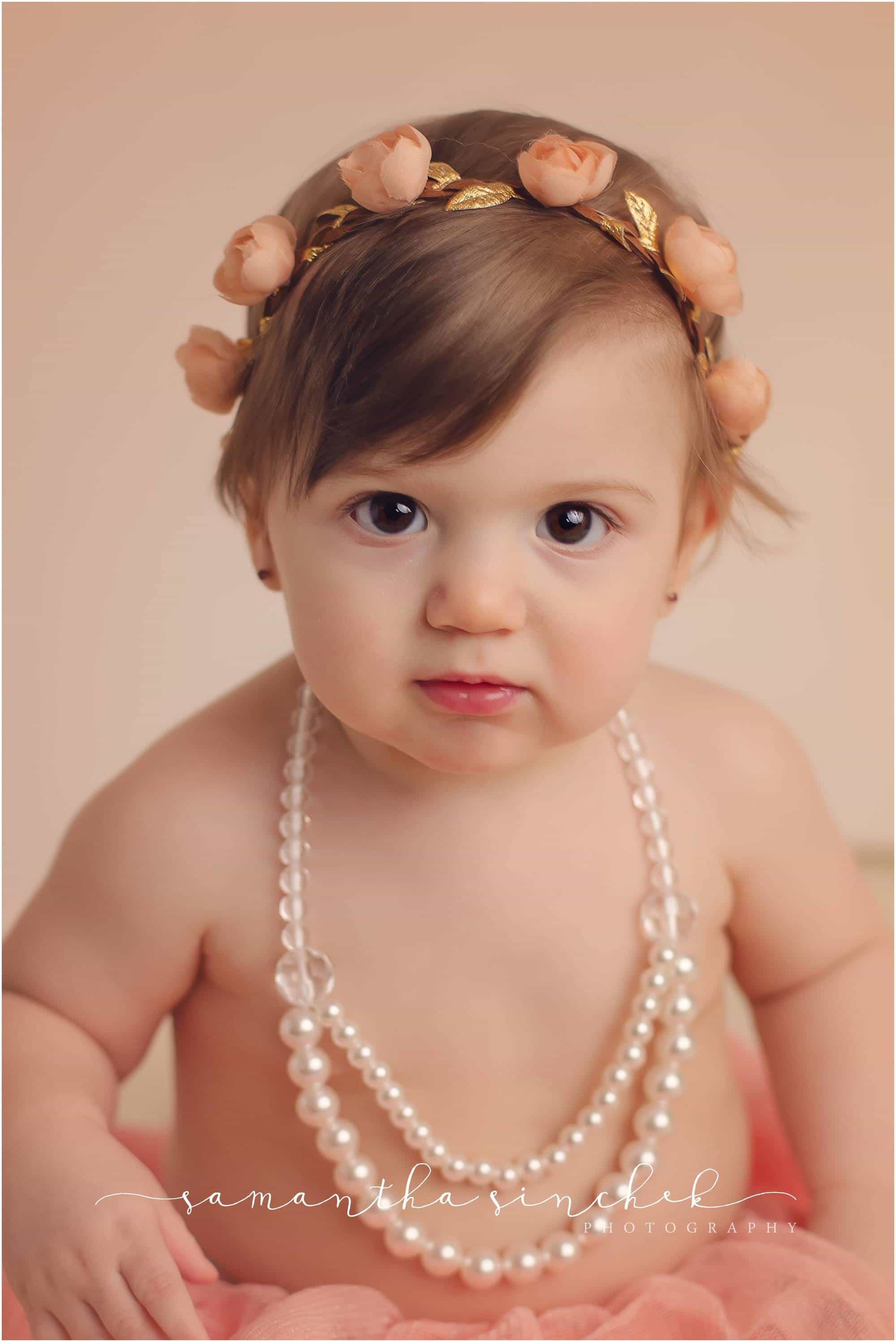 baby 9 month session at Samantha Sinchek photography in Cincinnati Ohio