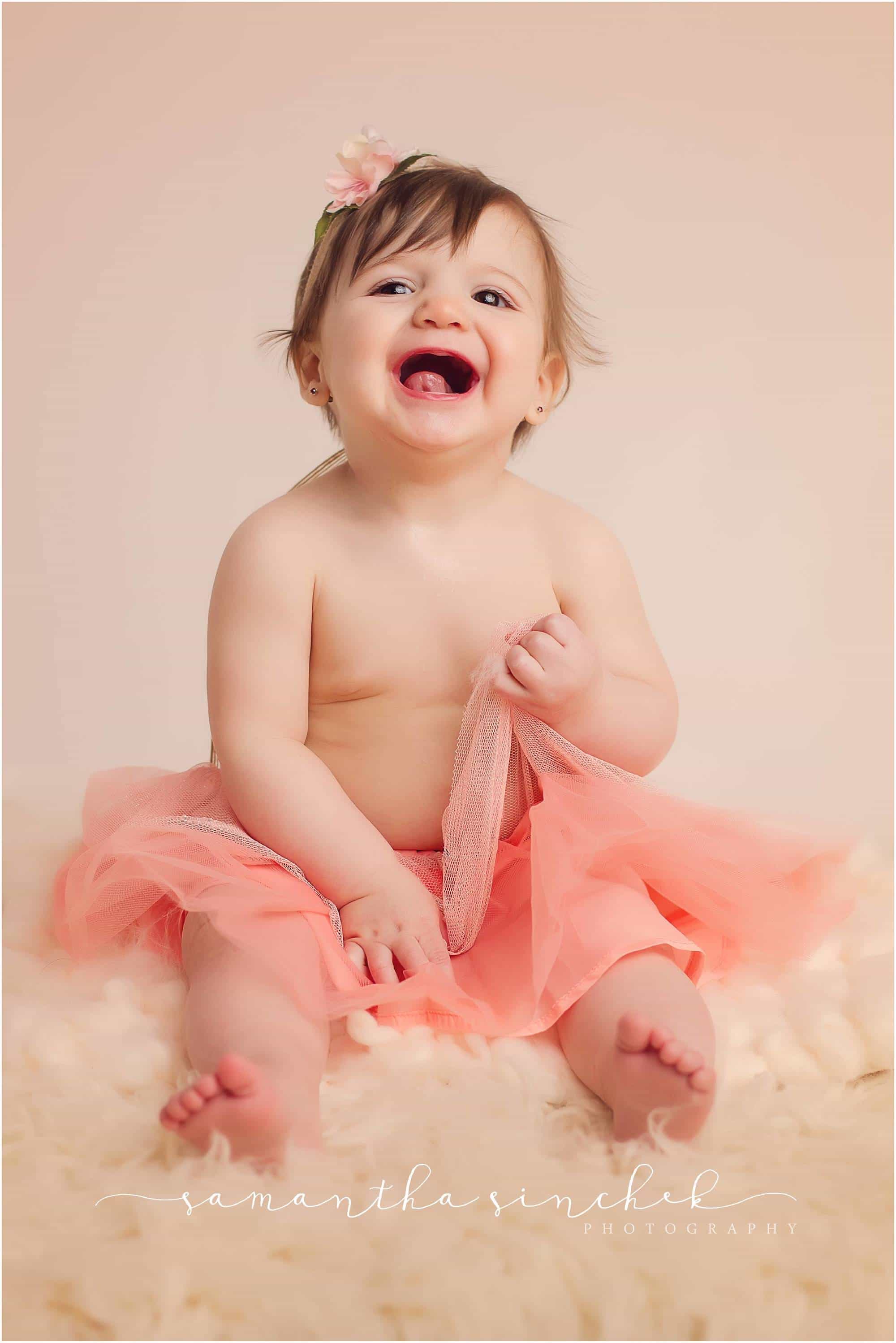 baby 9 month session at Samantha Sinchek photography in Cincinnati Ohio