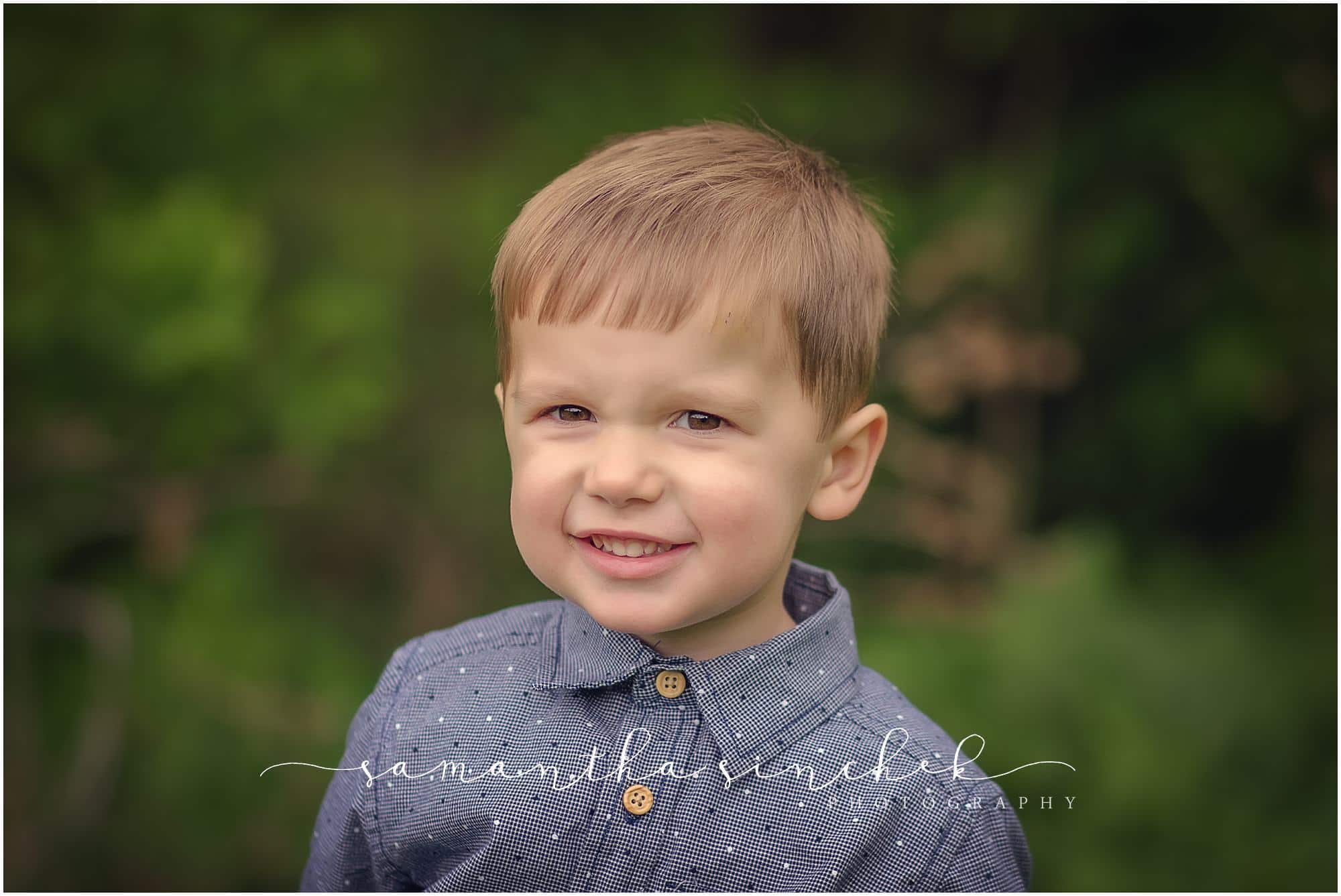 cincinnati family photographer at sharon woods mini session with mother and son
