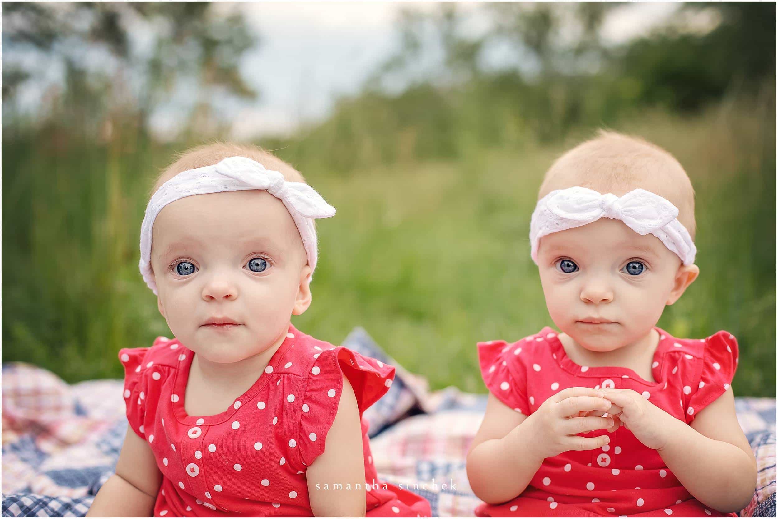 twin girls at family session in cincinnati