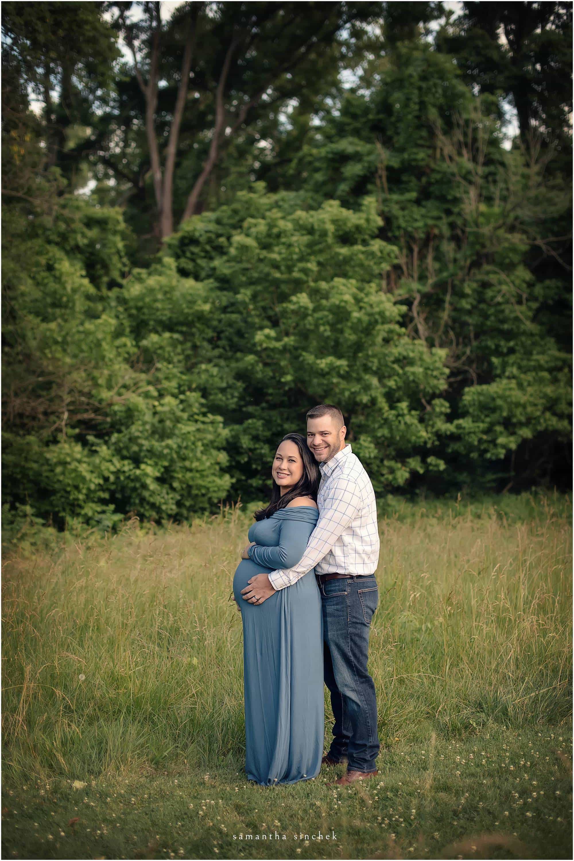 maternity pictures at sharon woods with samantha sinchek photography of CINCINNATI Ohio