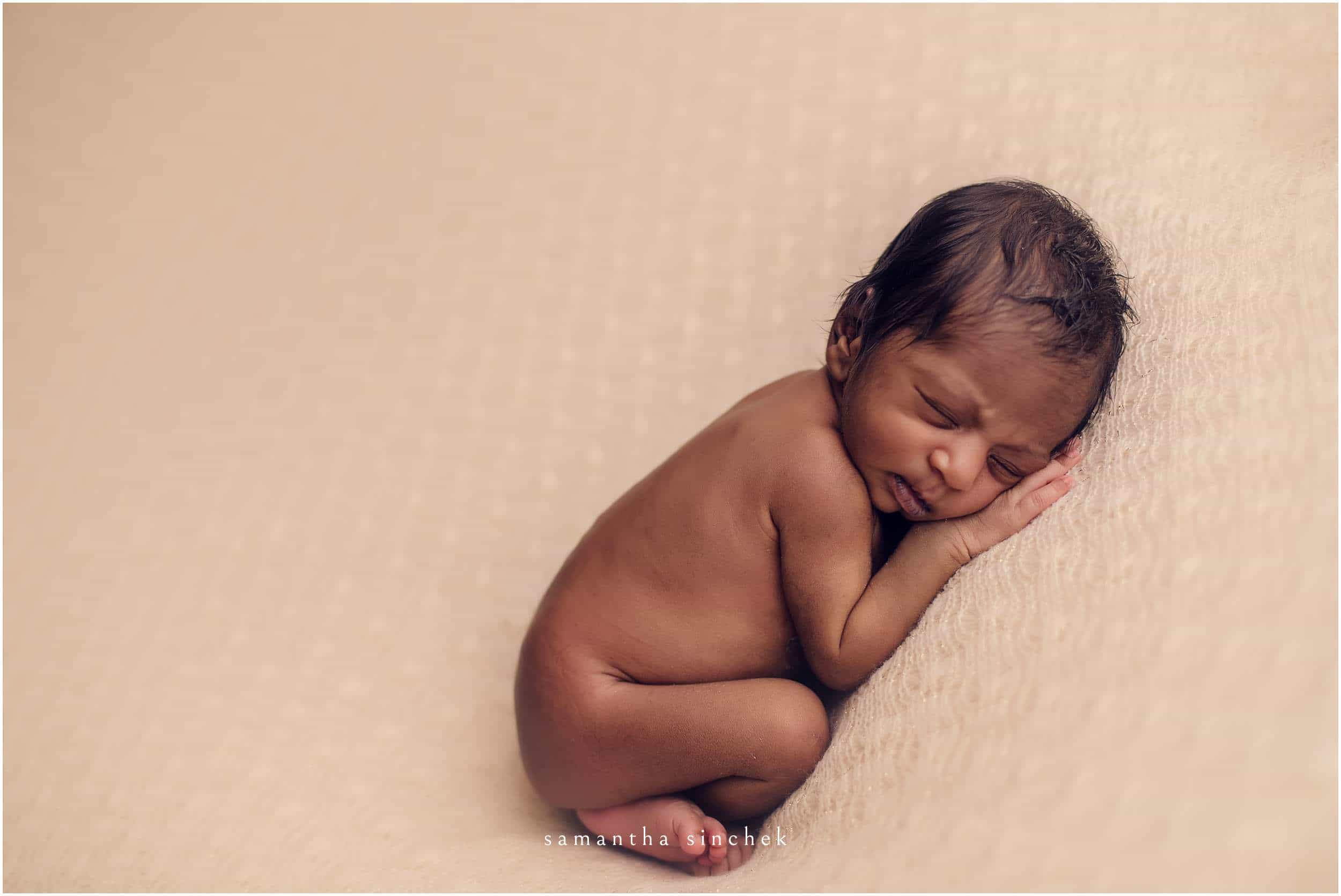 newborn girl sleeps during pictures with samantha sinchek photography