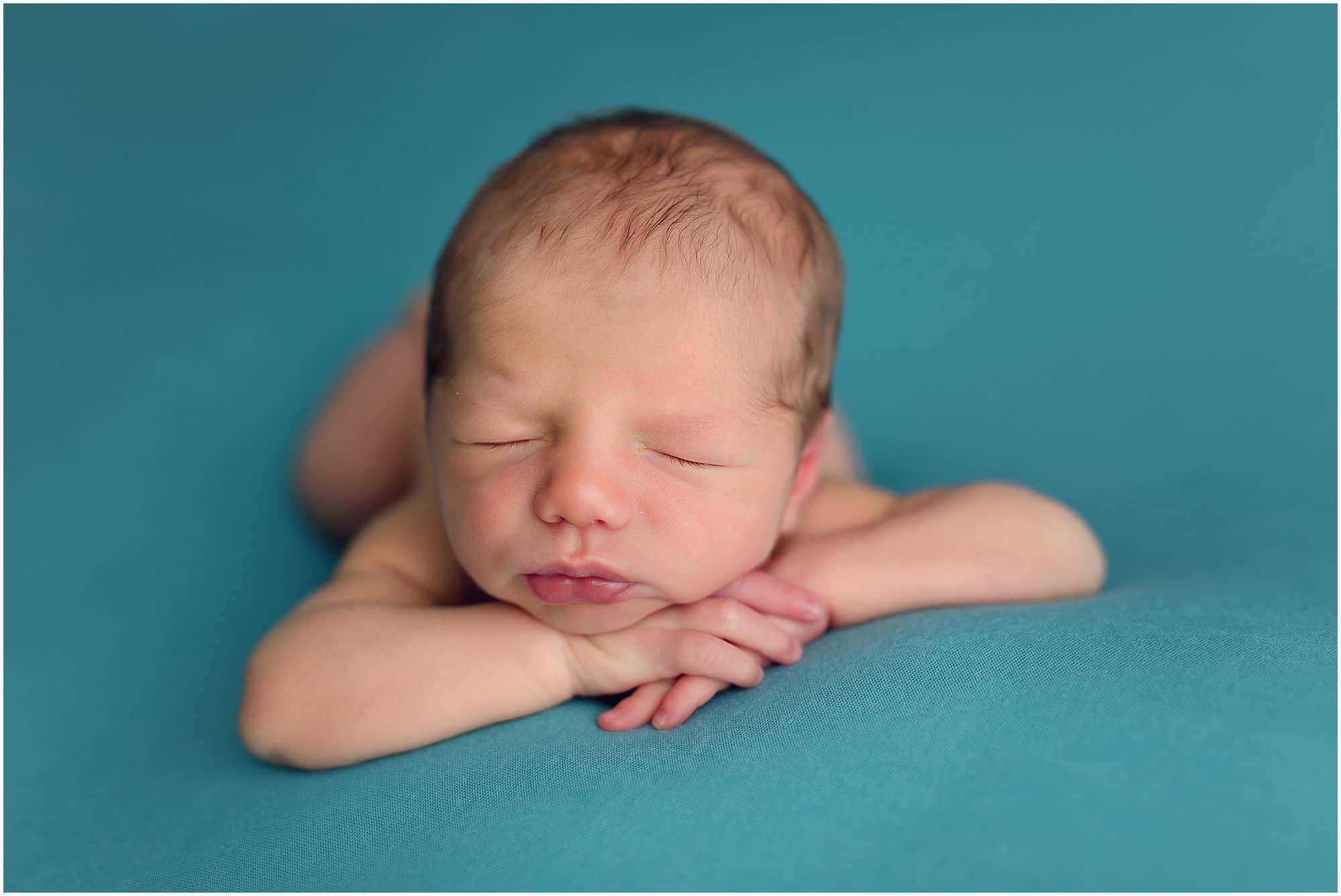 cincinnati newborn photographer Samantha sinchek photography