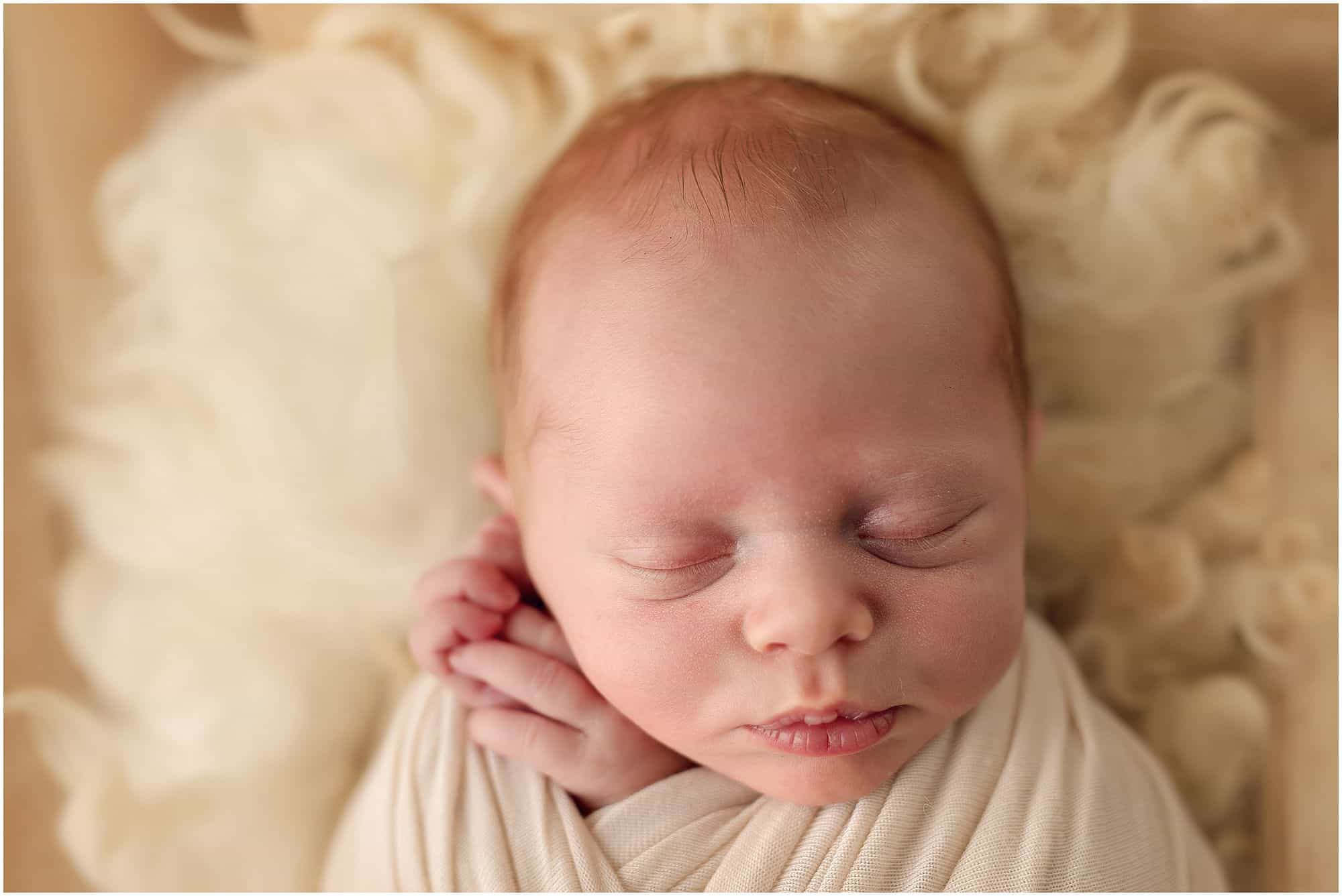 cincinnati photographer Samantha sinchek newborn boy at loveland ohio studio