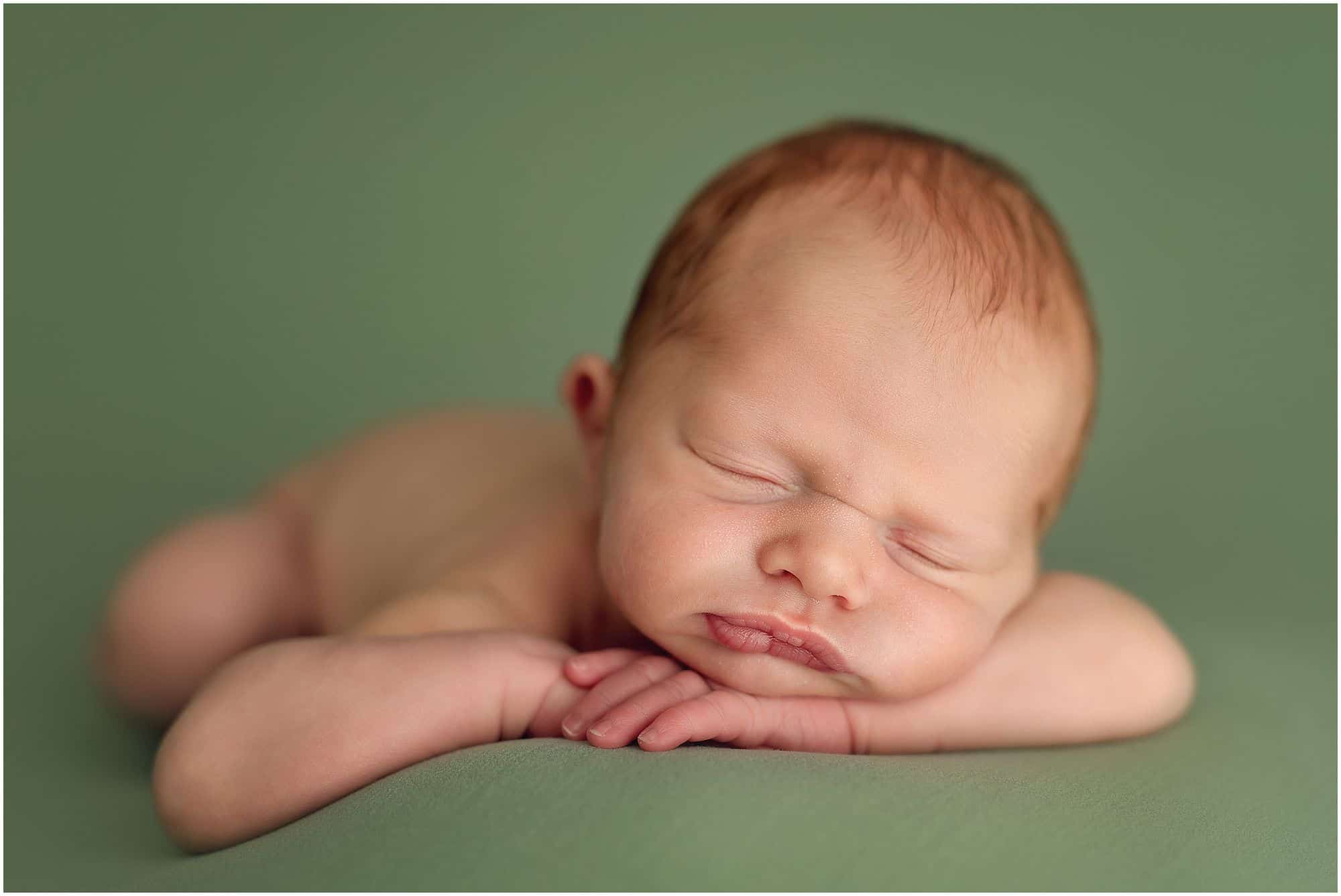 cincinnati photographer Samantha sinchek newborn boy at loveland ohio studio