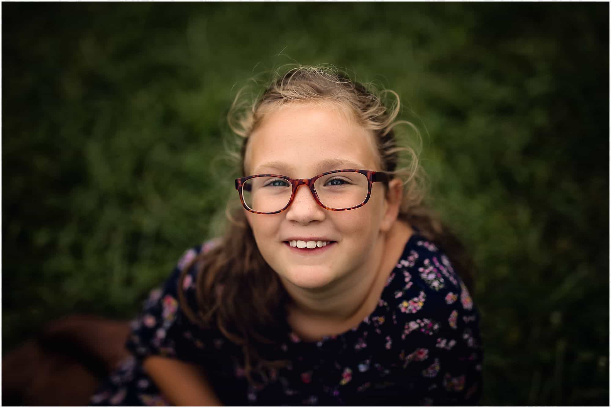 cincinnati family photographer Samantha sinchek pictures at golf course in amberly, ohio