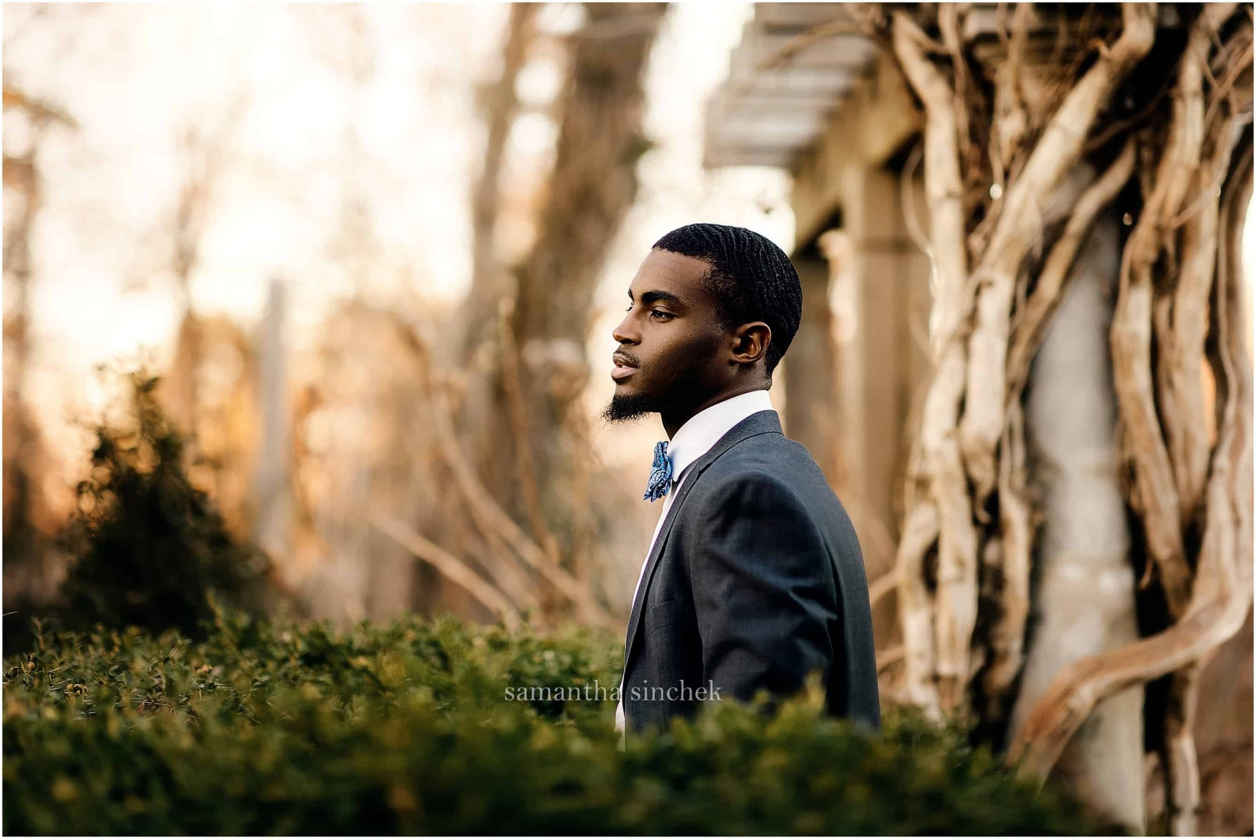 best cincinnati senior photographer samantha sinchek ault park woodward highschool daylan 0009