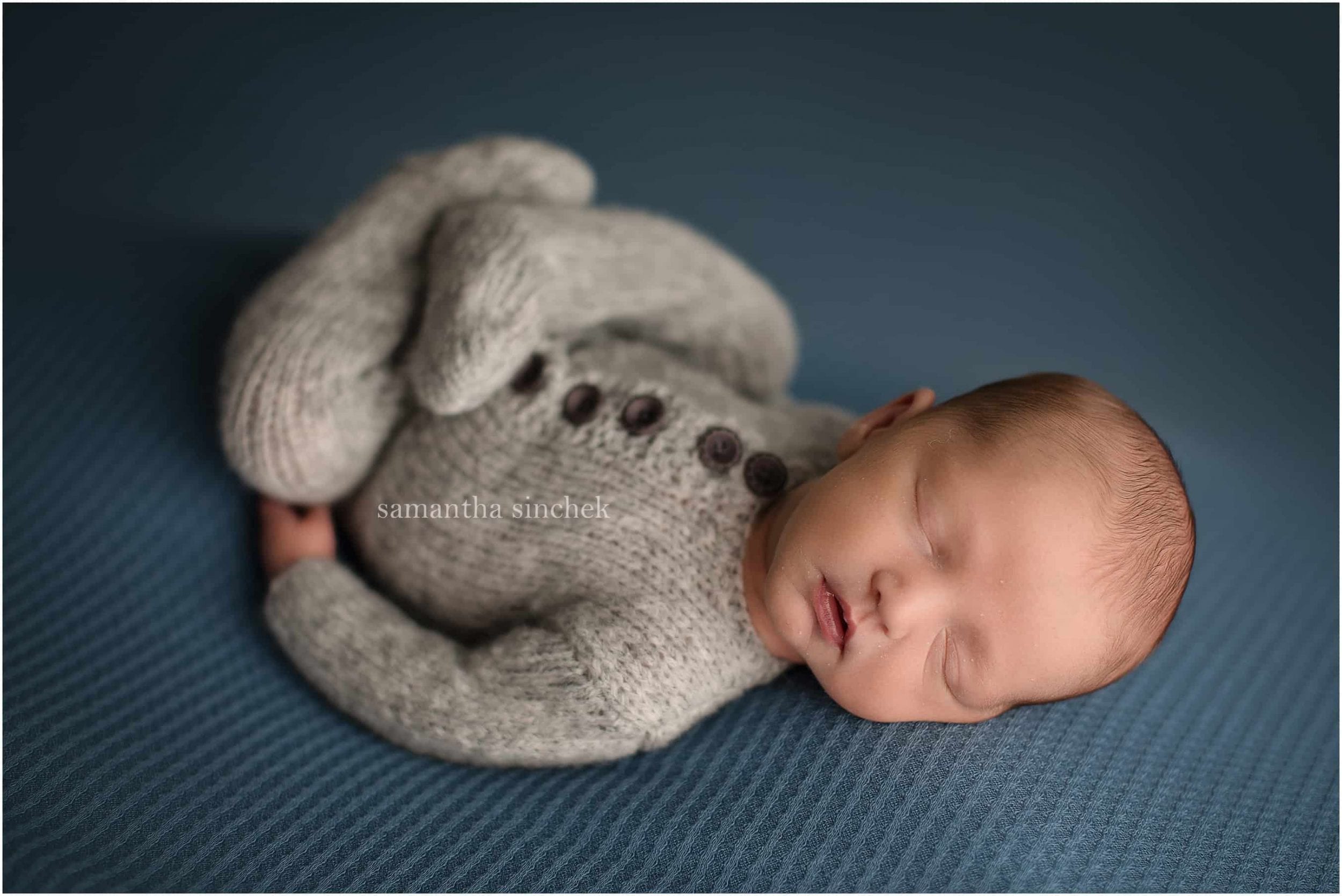 newborn boy sleeping at pictures with Cincinnati's best newborn photographer Samantha Sinchek photography