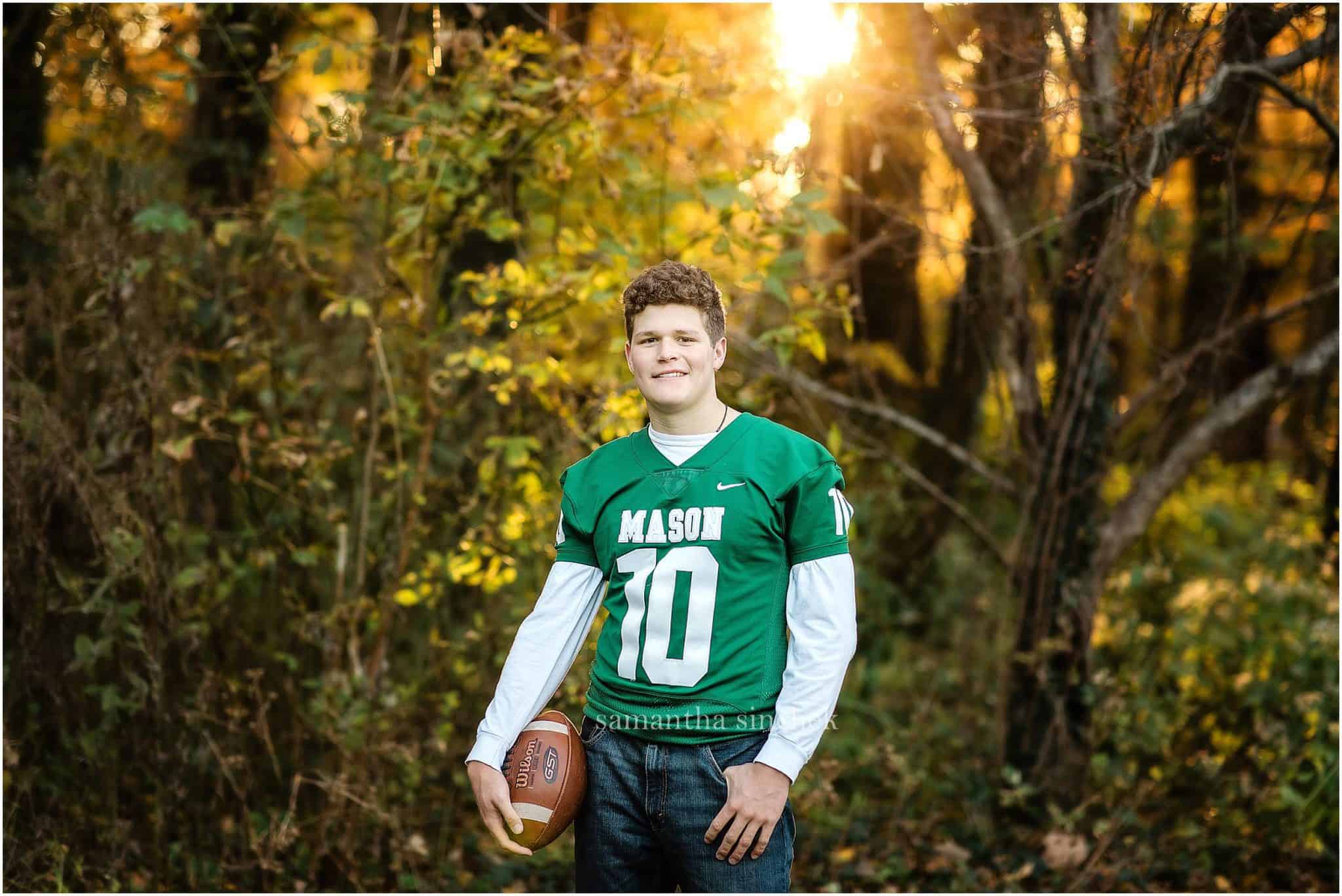 cincinnati high school senior poses for pictures at ault park with Samantha Sinchek Photography