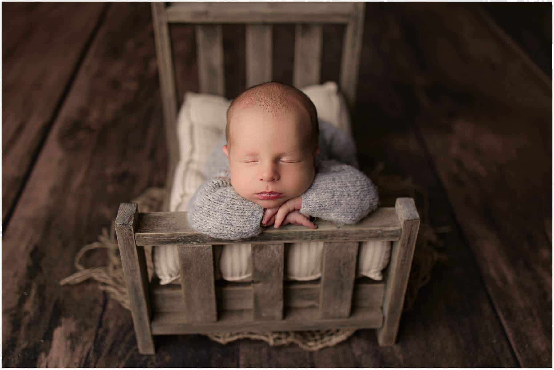 cincinnati newborn photographer 2022 samantha sinchek 0036