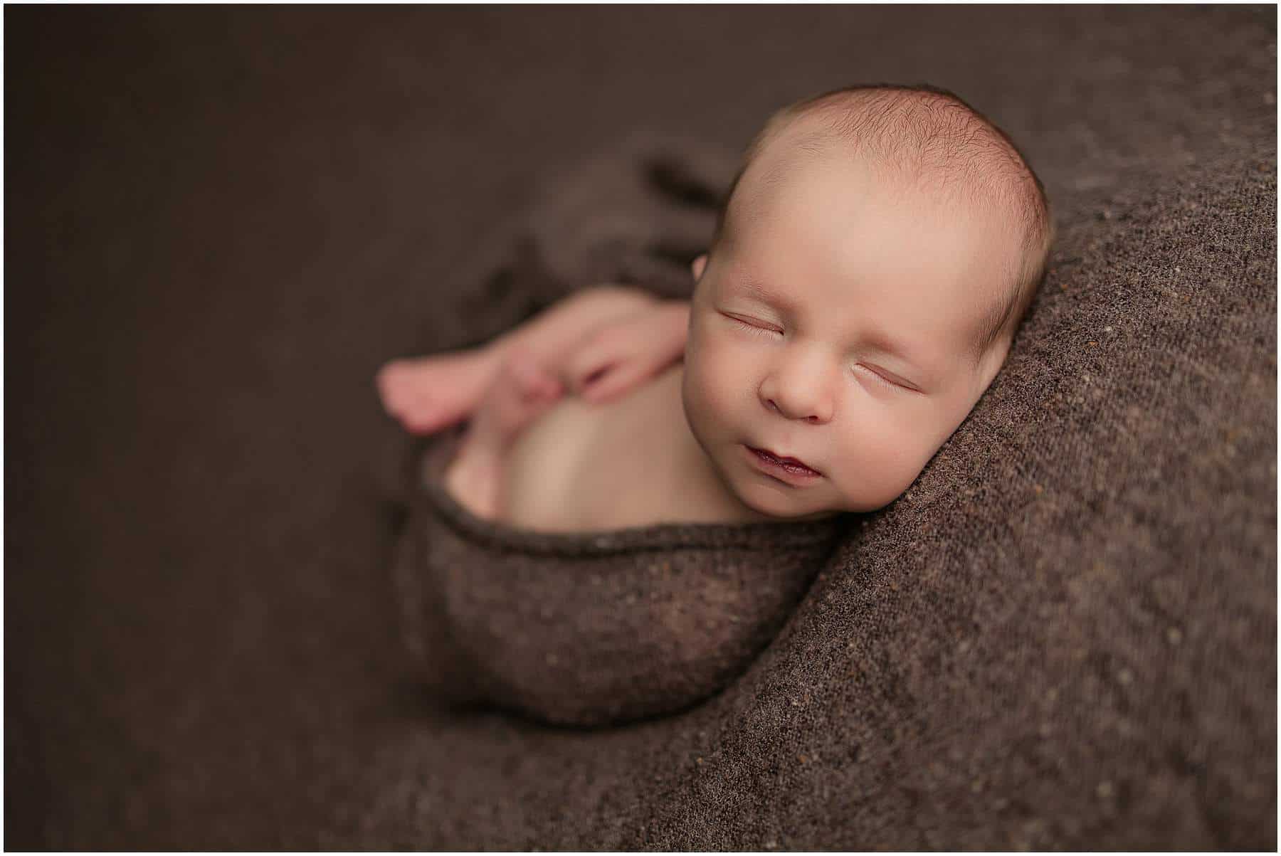 cincinnati newborn photographer 2022 samantha sinchek 0046