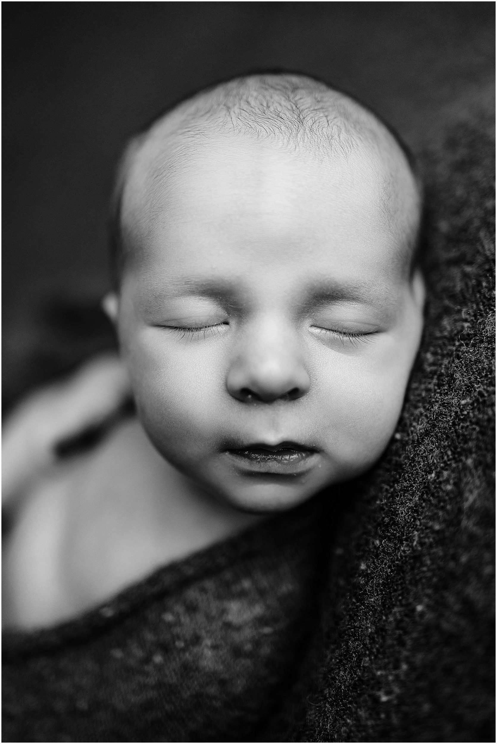 cincinnati newborn photographer 2022 samantha sinchek 0049