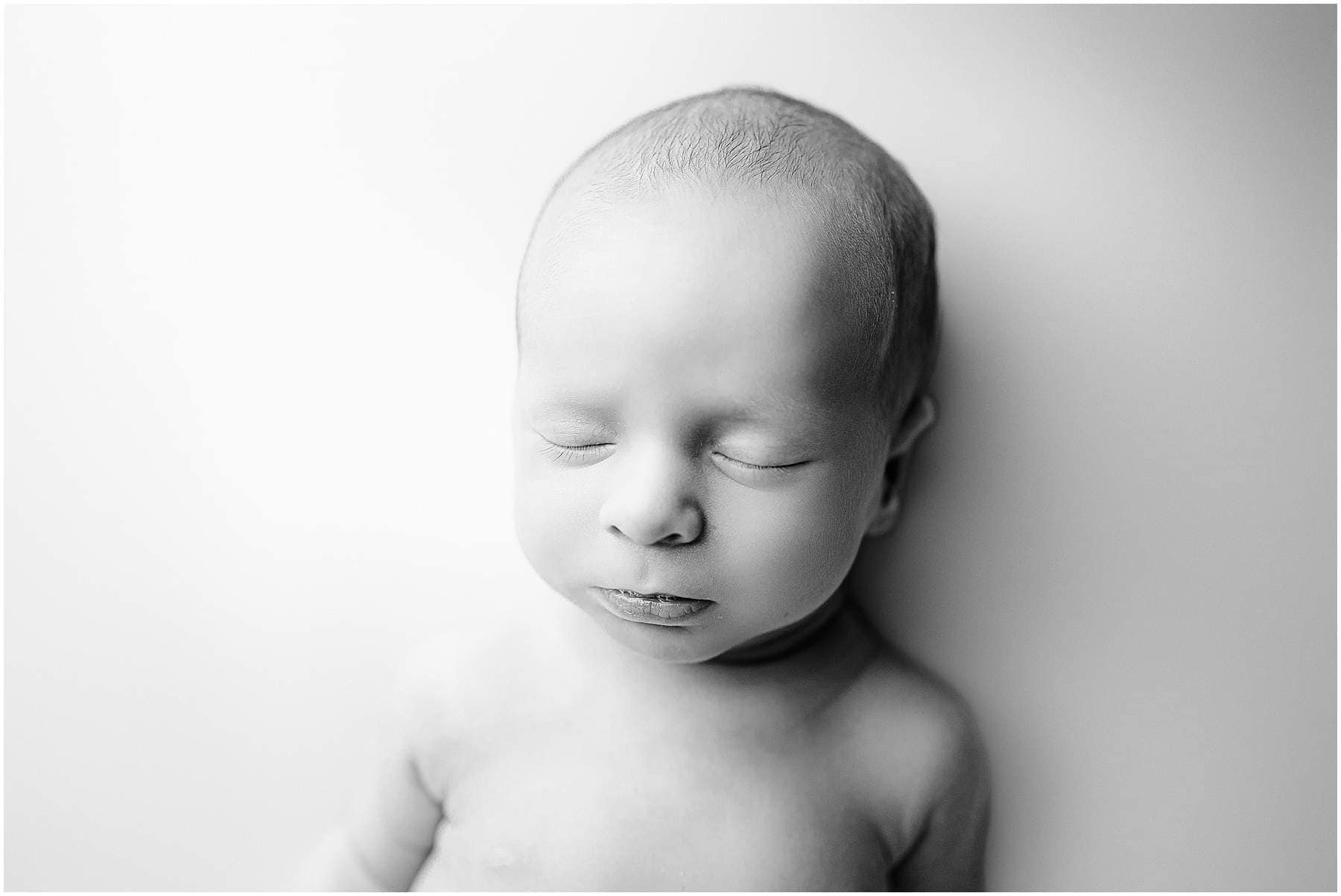 cincinnati newborn photographer 2022 samantha sinchek 0061