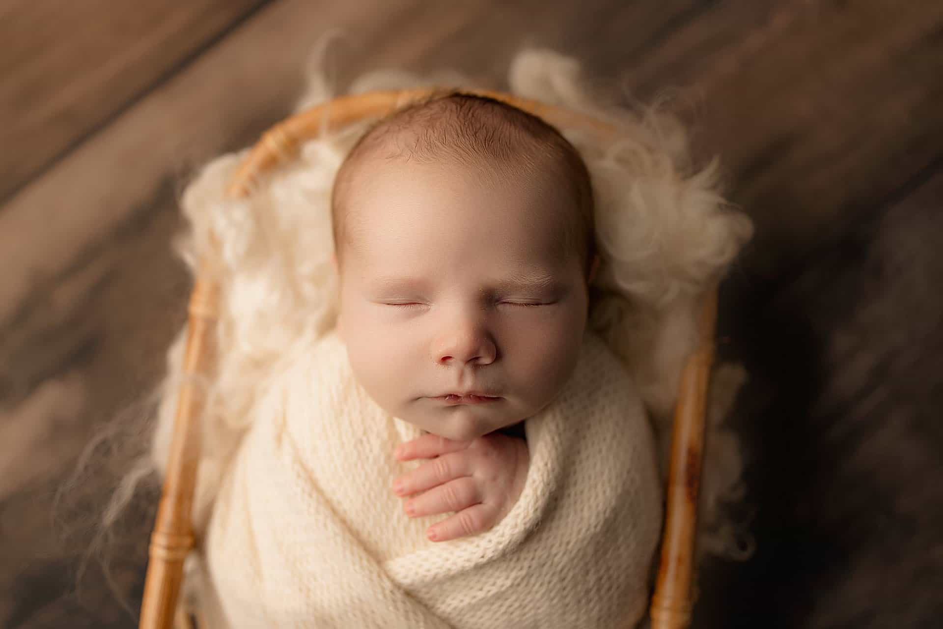 newborn photography cincinnati ohio sinchek elliott 2023 0014